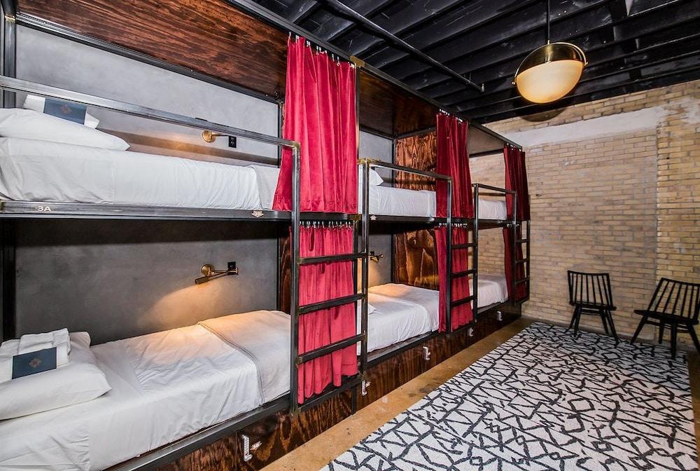 Native Hostels Остин Екстериор снимка