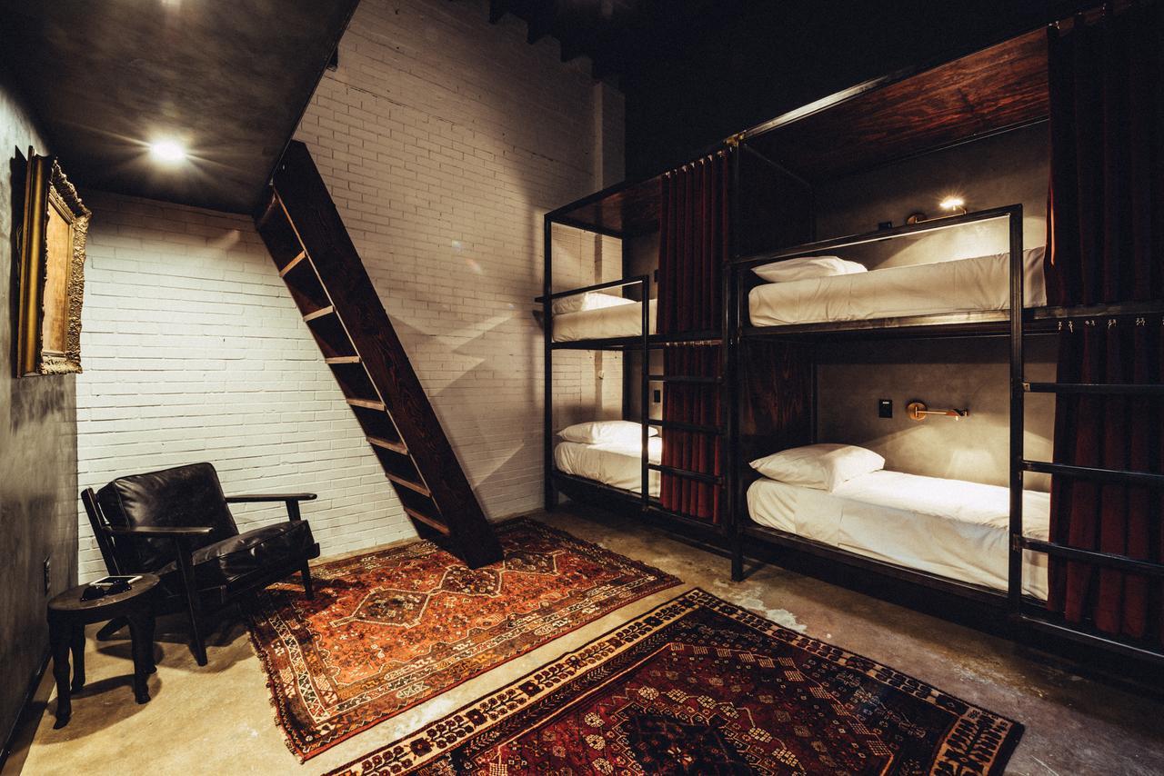 Native Hostels Остин Екстериор снимка